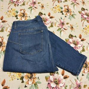 TORRID Skinny Jeans Size 18